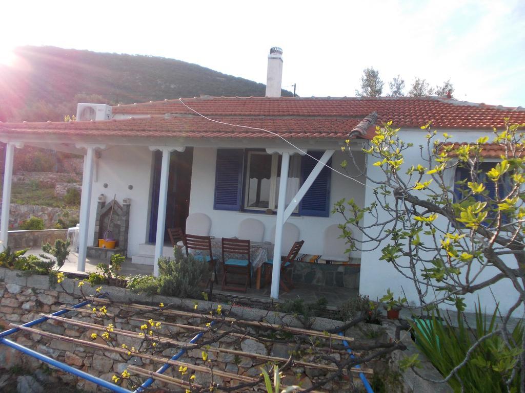 Вилла Mourtero House Kalamakia Номер фото